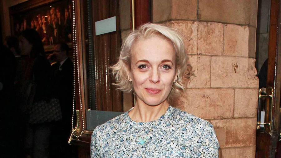 Amanda Abbington
